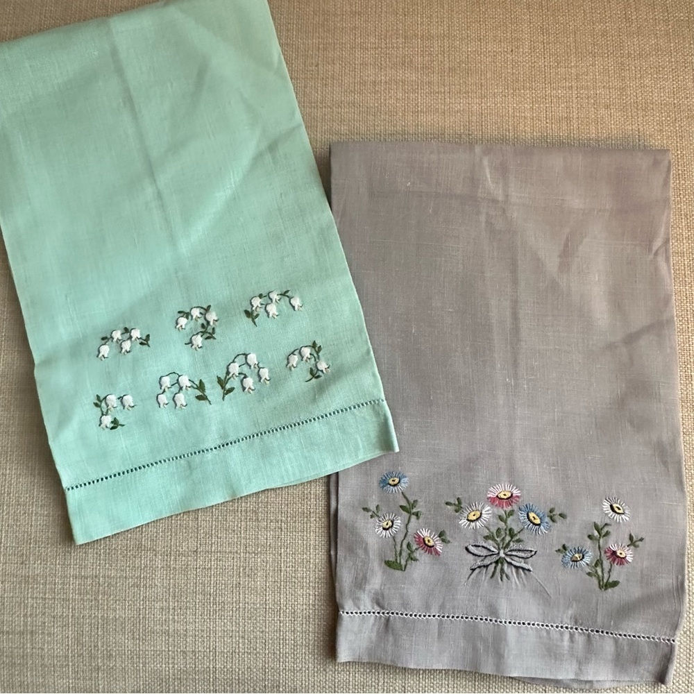 Vintage Hand Embroidered Tea Kitchen Towels Set Of 2 Florals Pastel Linen Blue